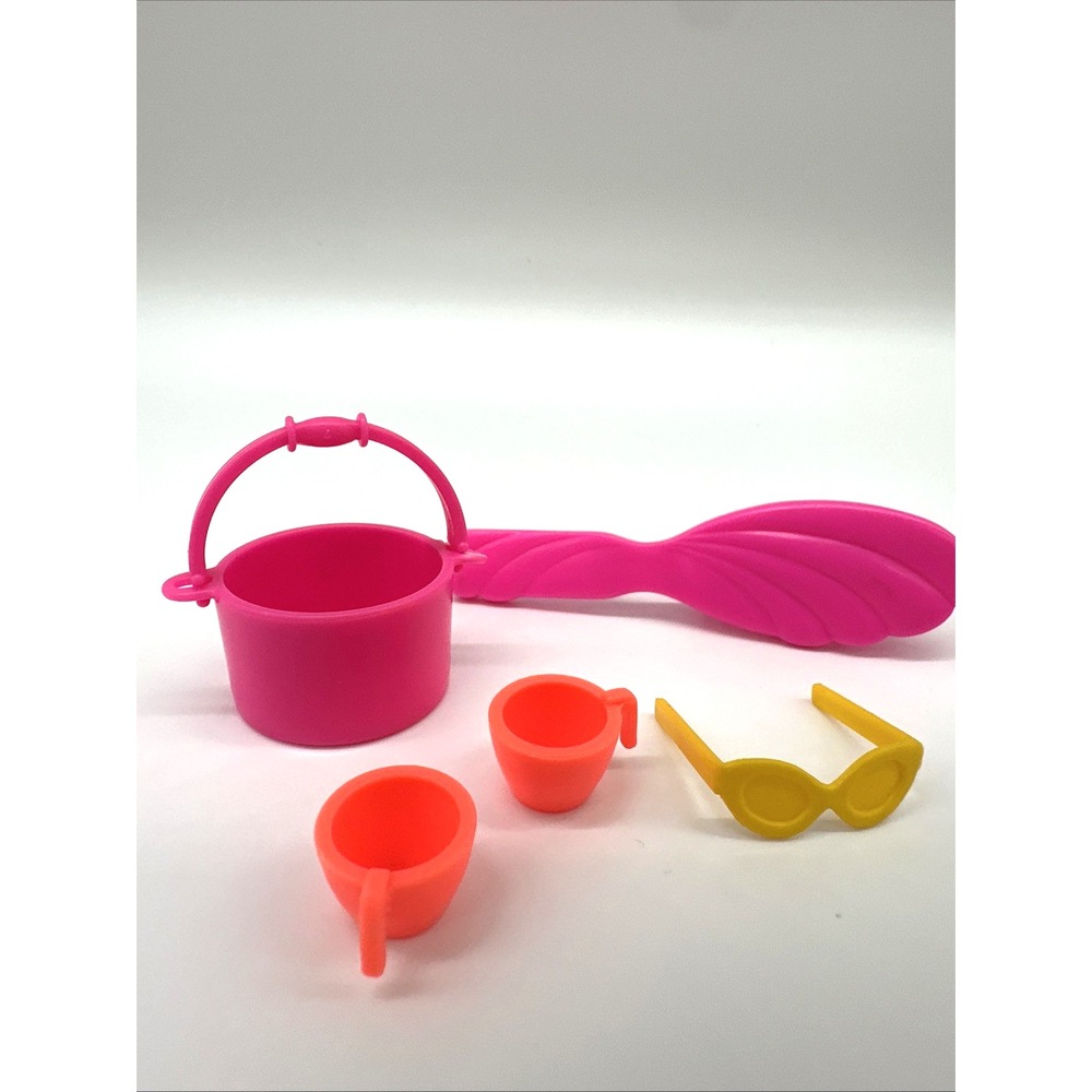 Vintage Barbie Camp Teresa Accessories Lot 1993 Brush Bucket Cups Glasses